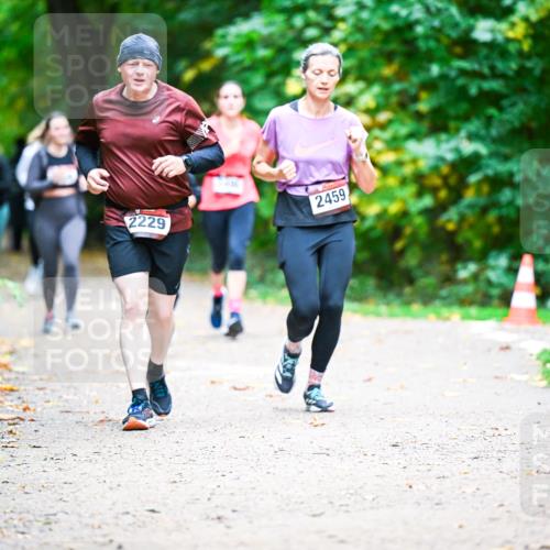 12.10.2025 - Bramfelder Halbmarathon 2025 Dr. Thomas Lammeyer http://msf.ph/oto/9359827 12.10.2025 11:09:41 Laufen 2229, 2459 meine-sportfotos.de