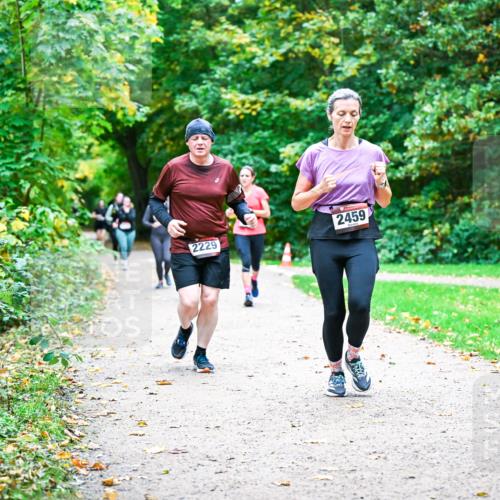 12.10.2025 - Bramfelder Halbmarathon 2025 Dr. Thomas Lammeyer http://msf.ph/oto/9359856 12.10.2025 11:09:45 Laufen 2229, 2459 meine-sportfotos.de