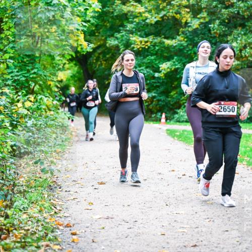 12.10.2025 - Bramfelder Halbmarathon 2025 Dr. Thomas Lammeyer http://msf.ph/oto/9359880 12.10.2025 11:09:50 Laufen 2650 meine-sportfotos.de