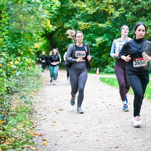 12.10.2025 - Bramfelder Halbmarathon 2025 Dr. Thomas Lammeyer http://msf.ph/oto/9359881 12.10.2025 11:09:50 Laufen 2859, 2650 meine-sportfotos.de