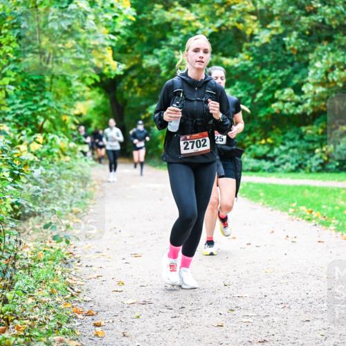 12.10.2025 - Bramfelder Halbmarathon 2025 Dr. Thomas Lammeyer http://msf.ph/oto/9359943 12.10.2025 11:10:01 Laufen 2702, 25 meine-sportfotos.de