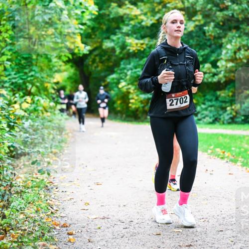 12.10.2025 - Bramfelder Halbmarathon 2025 Dr. Thomas Lammeyer http://msf.ph/oto/9359946 12.10.2025 11:10:01 Laufen 2702 meine-sportfotos.de