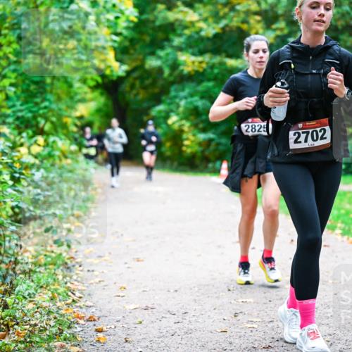 12.10.2025 - Bramfelder Halbmarathon 2025 Dr. Thomas Lammeyer http://msf.ph/oto/9359949 12.10.2025 11:10:02 Laufen 2825, 2702 meine-sportfotos.de