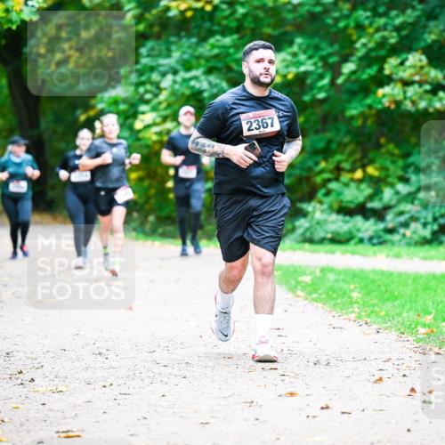 12.10.2025 - Bramfelder Halbmarathon 2025 Dr. Thomas Lammeyer http://msf.ph/oto/9360054 12.10.2025 11:10:26 Laufen 2367 meine-sportfotos.de