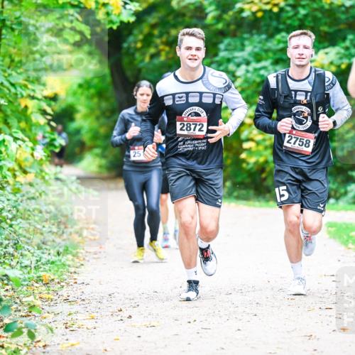 12.10.2025 - Bramfelder Halbmarathon 2025 Dr. Thomas Lammeyer http://msf.ph/oto/9360122 12.10.2025 11:10:44 Laufen 251, 2872, 15, 2758, 60 meine-sportfotos.de