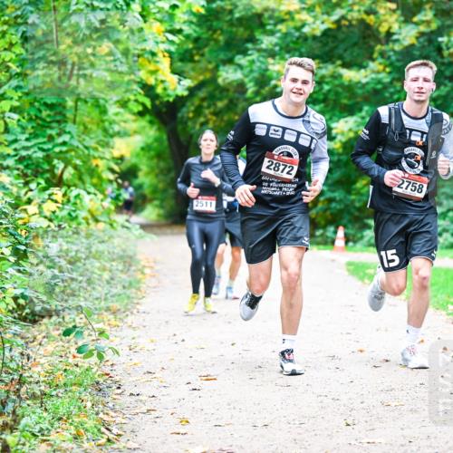 12.10.2025 - Bramfelder Halbmarathon 2025 Dr. Thomas Lammeyer http://msf.ph/oto/9360130 12.10.2025 11:10:45 Laufen 2511, 2872, 2758, 15, 286 meine-sportfotos.de