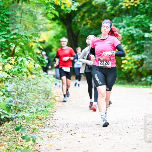 12.10.2025 - Bramfelder Halbmarathon 2025 Dr. Thomas Lammeyer http://msf.ph/oto/9360200 12.10.2025 11:11:11 Laufen 2228 meine-sportfotos.de