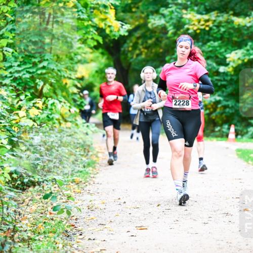 12.10.2025 - Bramfelder Halbmarathon 2025 Dr. Thomas Lammeyer http://msf.ph/oto/9360205 12.10.2025 11:11:12 Laufen 2228 meine-sportfotos.de