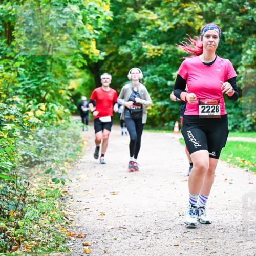 12.10.2025 - Bramfelder Halbmarathon 2025 Dr. Thomas Lammeyer http://msf.ph/oto/9360220 12.10.2025 11:11:14 Laufen 2228 meine-sportfotos.de