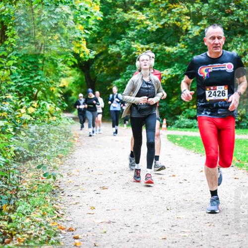 12.10.2025 - Bramfelder Halbmarathon 2025 Dr. Thomas Lammeyer http://msf.ph/oto/9360226 12.10.2025 11:11:15 Laufen 2426 meine-sportfotos.de