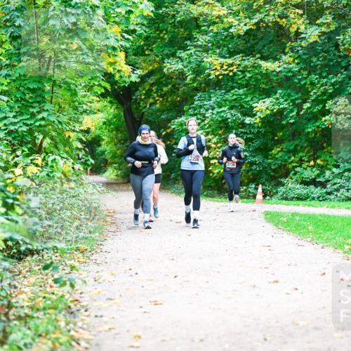 12.10.2025 - Bramfelder Halbmarathon 2025 Dr. Thomas Lammeyer http://msf.ph/oto/9360240 12.10.2025 11:11:18 Laufen 2226, 2736 meine-sportfotos.de
