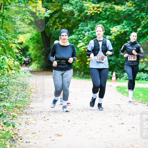 12.10.2025 - Bramfelder Halbmarathon 2025 Dr. Thomas Lammeyer http://msf.ph/oto/9360264 12.10.2025 11:11:21 Laufen 2736, 2226 meine-sportfotos.de