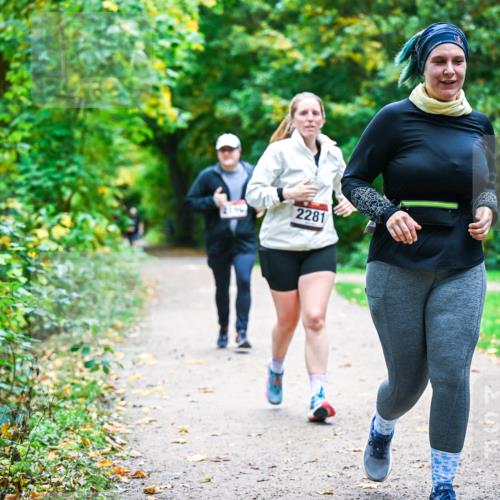 12.10.2025 - Bramfelder Halbmarathon 2025 Dr. Thomas Lammeyer http://msf.ph/oto/9360289 12.10.2025 11:11:25 Laufen 2281, 22 meine-sportfotos.de