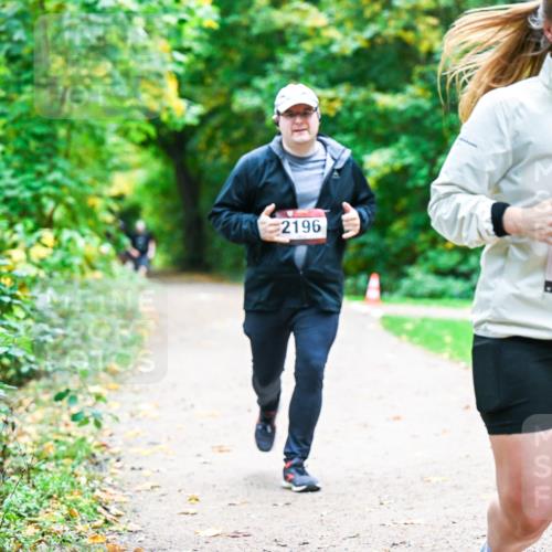 12.10.2025 - Bramfelder Halbmarathon 2025 Dr. Thomas Lammeyer http://msf.ph/oto/9360296 12.10.2025 11:11:26 Laufen 2196, 2281 meine-sportfotos.de