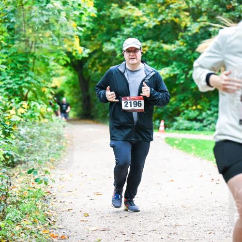 12.10.2025 - Bramfelder Halbmarathon 2025 Dr. Thomas Lammeyer http://msf.ph/oto/9360297 12.10.2025 11:11:26 Laufen 2196, 2281 meine-sportfotos.de