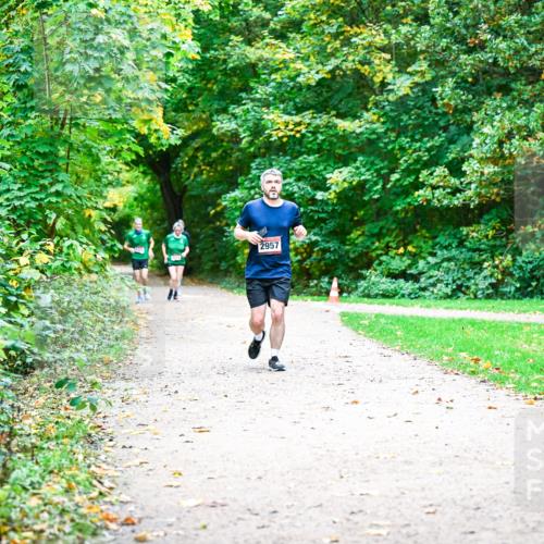 12.10.2025 - Bramfelder Halbmarathon 2025 Dr. Thomas Lammeyer http://msf.ph/oto/9360399 12.10.2025 11:12:12 Laufen 2957 meine-sportfotos.de