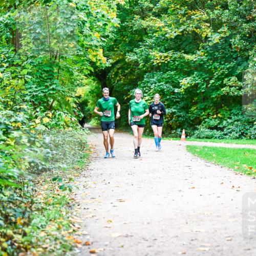 12.10.2025 - Bramfelder Halbmarathon 2025 Dr. Thomas Lammeyer http://msf.ph/oto/9360432 12.10.2025 11:12:19 Laufen 2355, 2809, 2318 meine-sportfotos.de