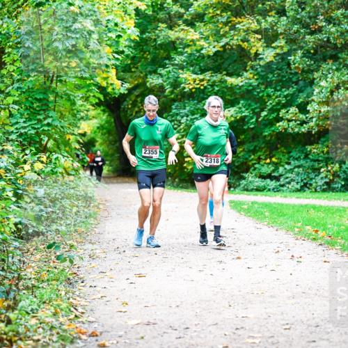 12.10.2025 - Bramfelder Halbmarathon 2025 Dr. Thomas Lammeyer http://msf.ph/oto/9360456 12.10.2025 11:12:23 Laufen 2355, 2318 meine-sportfotos.de