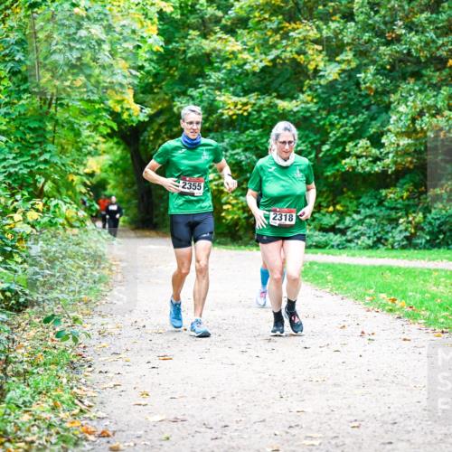 12.10.2025 - Bramfelder Halbmarathon 2025 Dr. Thomas Lammeyer http://msf.ph/oto/9360461 12.10.2025 11:12:24 Laufen 2355, 2318 meine-sportfotos.de