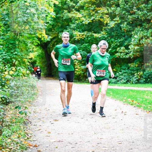12.10.2025 - Bramfelder Halbmarathon 2025 Dr. Thomas Lammeyer http://msf.ph/oto/9360463 12.10.2025 11:12:24 Laufen 2355, 2318 meine-sportfotos.de