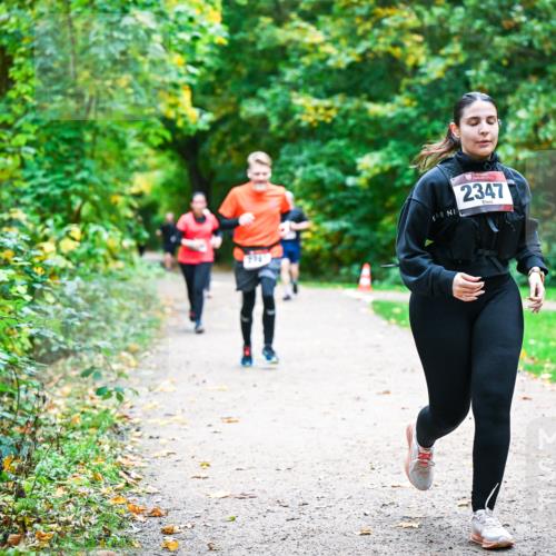 12.10.2025 - Bramfelder Halbmarathon 2025 Dr. Thomas Lammeyer http://msf.ph/oto/9360499 12.10.2025 11:12:40 Laufen 2901, 2347 meine-sportfotos.de