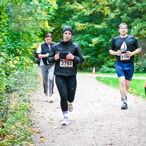 12.10.2025 - Bramfelder Halbmarathon 2025 Dr. Thomas Lammeyer http://msf.ph/oto/9360532 12.10.2025 11:12:46 Laufen 2793, 2010, 2704, 29 meine-sportfotos.de