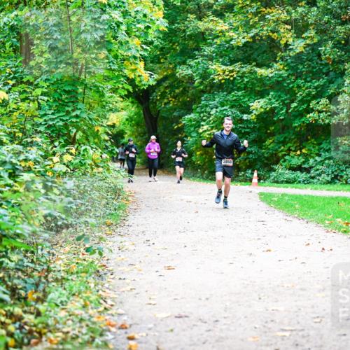 12.10.2025 - Bramfelder Halbmarathon 2025 Dr. Thomas Lammeyer http://msf.ph/oto/9360565 12.10.2025 11:12:55 Laufen 2850 meine-sportfotos.de