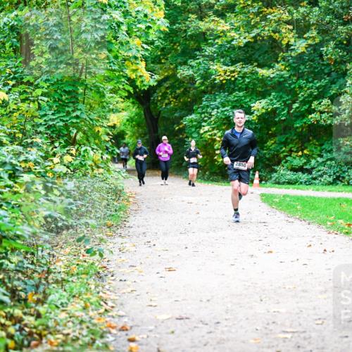 12.10.2025 - Bramfelder Halbmarathon 2025 Dr. Thomas Lammeyer http://msf.ph/oto/9360573 12.10.2025 11:12:56 Laufen 2850 meine-sportfotos.de