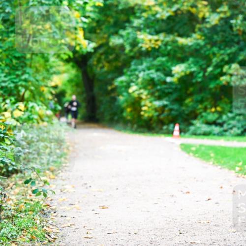12.10.2025 - Bramfelder Halbmarathon 2025 Dr. Thomas Lammeyer http://msf.ph/oto/9360646 12.10.2025 11:13:16 Laufen  meine-sportfotos.de