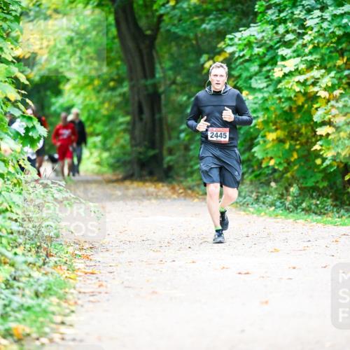 12.10.2025 - Bramfelder Halbmarathon 2025 Dr. Thomas Lammeyer http://msf.ph/oto/9360657 12.10.2025 11:13:21 Laufen 2445 meine-sportfotos.de