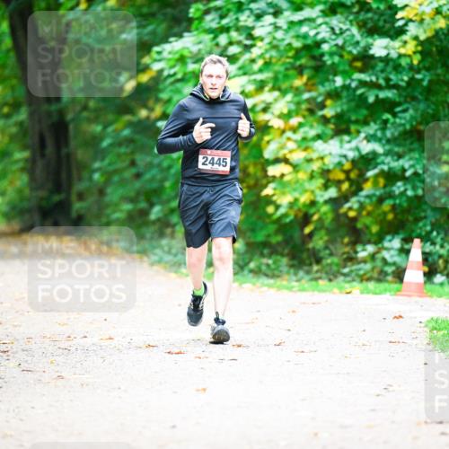 12.10.2025 - Bramfelder Halbmarathon 2025 Dr. Thomas Lammeyer http://msf.ph/oto/9360669 12.10.2025 11:13:23 Laufen 2445 meine-sportfotos.de