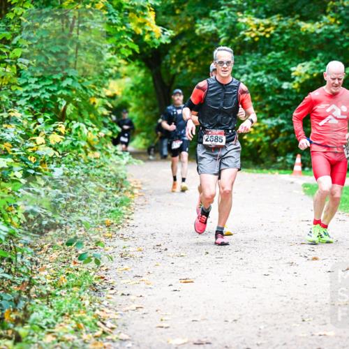 12.10.2025 - Bramfelder Halbmarathon 2025 Dr. Thomas Lammeyer http://msf.ph/oto/9360734 12.10.2025 11:13:38 Laufen 2685 meine-sportfotos.de