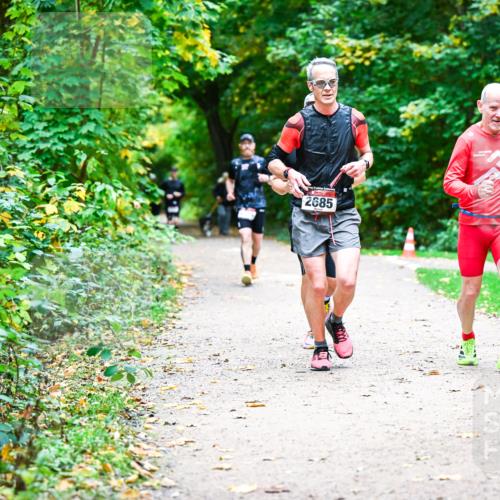 12.10.2025 - Bramfelder Halbmarathon 2025 Dr. Thomas Lammeyer http://msf.ph/oto/9360737 12.10.2025 11:13:39 Laufen 2685 meine-sportfotos.de