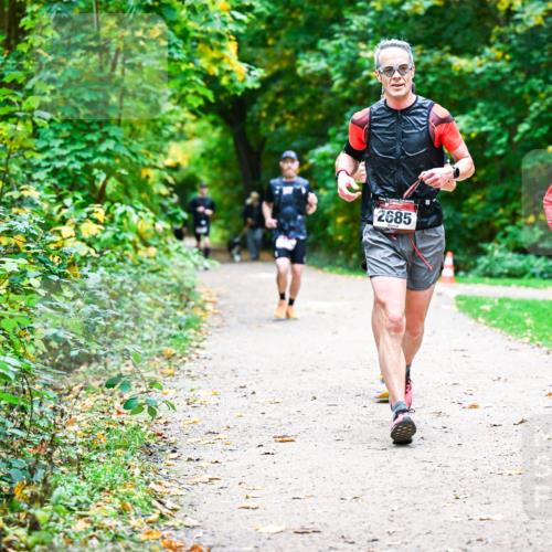 12.10.2025 - Bramfelder Halbmarathon 2025 Dr. Thomas Lammeyer http://msf.ph/oto/9360741 12.10.2025 11:13:39 Laufen 2685 meine-sportfotos.de