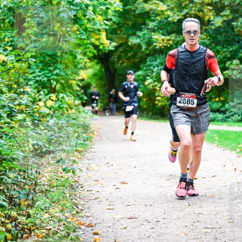 12.10.2025 - Bramfelder Halbmarathon 2025 Dr. Thomas Lammeyer http://msf.ph/oto/9360745 12.10.2025 11:13:40 Laufen 2685 meine-sportfotos.de