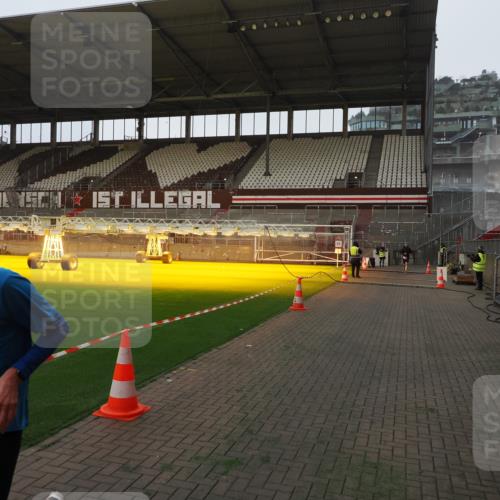 07.12.2025 - St. Pauli X-Mass-Run No. 15 Fabian Wolf http://msf.ph/oto/9360893 07.12.2025 09:53:02 Ziel 937, 1241, 1874 meine-sportfotos.de