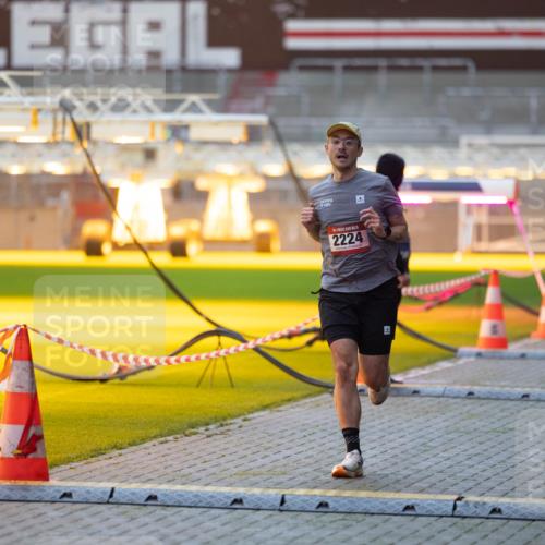 07.12.2025 - St. Pauli X-Mass-Run No. 15 Michael Strokosch http://msf.ph/oto/9361310 07.12.2025 10:51:32 Laufen 2224 meine-sportfotos.de