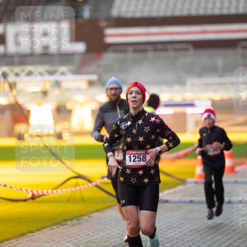 07.12.2025 - St. Pauli X-Mass-Run No. 15 Michael Strokosch http://msf.ph/oto/9361326 07.12.2025 10:51:56 Laufen 15, 1258 meine-sportfotos.de