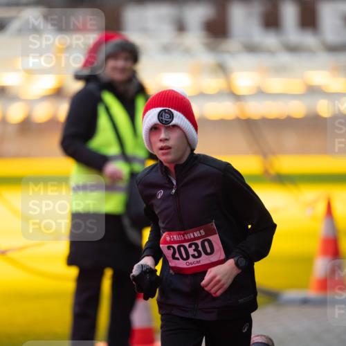 07.12.2025 - St. Pauli X-Mass-Run No. 15 Michael Strokosch http://msf.ph/oto/9361334 07.12.2025 10:52:00 Laufen 15, 2030 meine-sportfotos.de