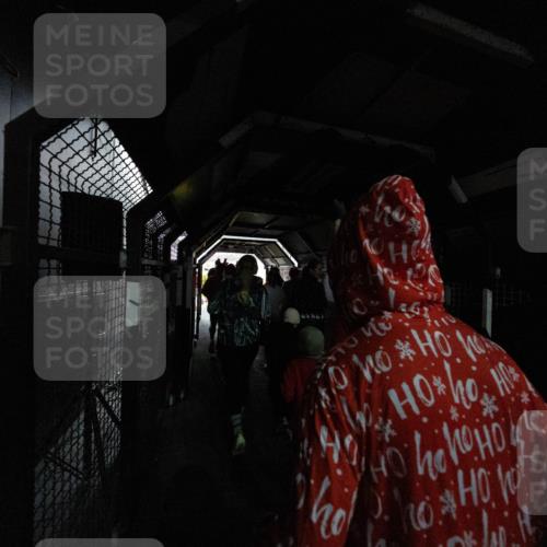 07.12.2025 - St. Pauli X-Mass-Run No. 15 Michael Strokosch http://msf.ph/oto/9361397 07.12.2025 11:11:56 Laufen 6 meine-sportfotos.de