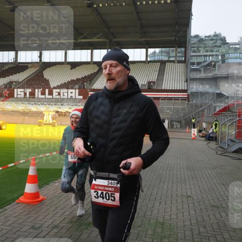 07.12.2025 - St. Pauli X-Mass-Run No. 15 Fabian Wolf http://msf.ph/oto/9361403 07.12.2025 09:58:50 Ziel 532, 655, 1003, 1115, 1528, 1542, 1782, 1785, 2392, 3308 meine-sportfotos.de