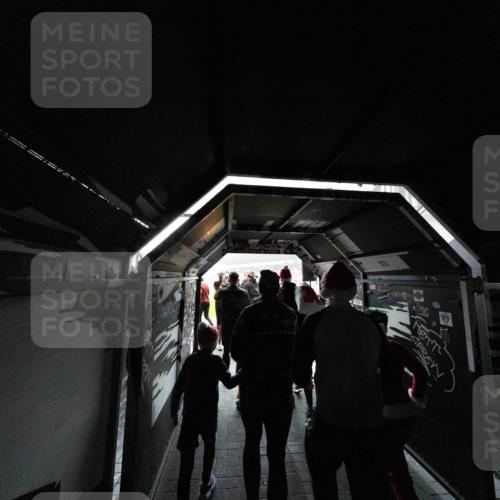 07.12.2025 - St. Pauli X-Mass-Run No. 15 Michael Strokosch http://msf.ph/oto/9361412 07.12.2025 11:12:07 Laufen  meine-sportfotos.de