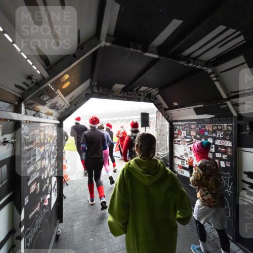07.12.2025 - St. Pauli X-Mass-Run No. 15 Michael Strokosch http://msf.ph/oto/9361439 07.12.2025 11:12:38 Laufen  meine-sportfotos.de