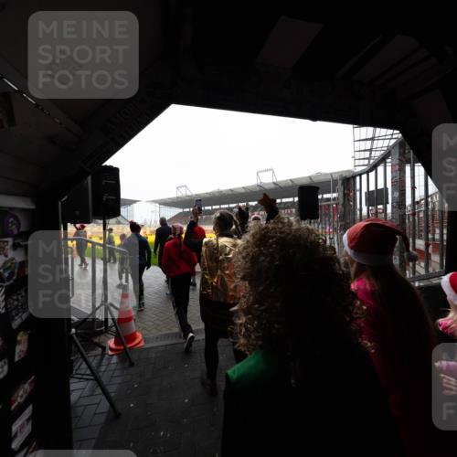 07.12.2025 - St. Pauli X-Mass-Run No. 15 Michael Strokosch http://msf.ph/oto/9361450 07.12.2025 11:12:43 Laufen  meine-sportfotos.de