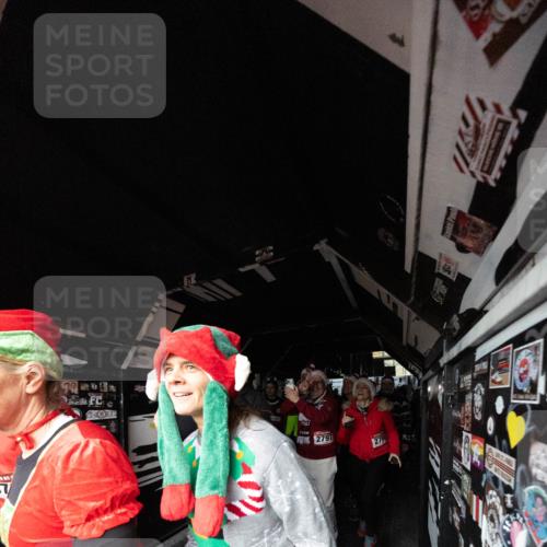 07.12.2025 - St. Pauli X-Mass-Run No. 15 Michael Strokosch http://msf.ph/oto/9361500 07.12.2025 11:13:15 Laufen 7, 470, 04, 2797, 27 meine-sportfotos.de