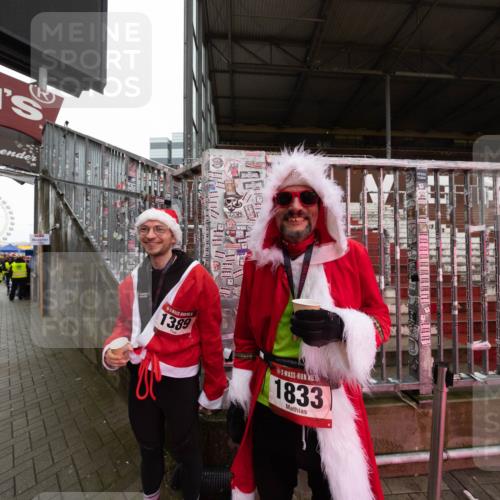 07.12.2025 - St. Pauli X-Mass-Run No. 15 Michael Strokosch http://msf.ph/oto/9361591 07.12.2025 11:17:43 Laufen 1389, 1833 meine-sportfotos.de