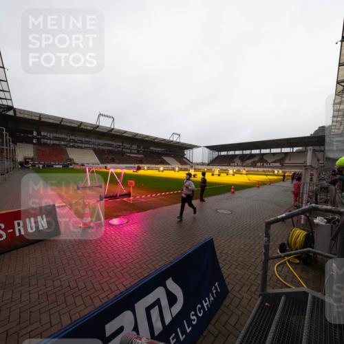 07.12.2025 - St. Pauli X-Mass-Run No. 15 Michael Strokosch http://msf.ph/oto/9361617 07.12.2025 11:25:14 Laufen  meine-sportfotos.de