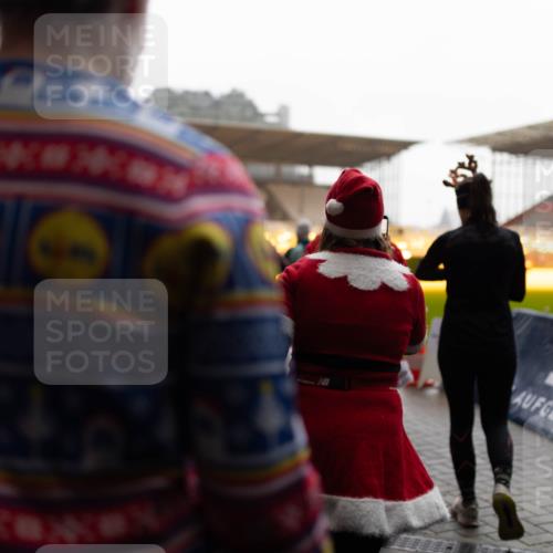 07.12.2025 - St. Pauli X-Mass-Run No. 15 Michael Strokosch http://msf.ph/oto/9362040 07.12.2025 10:34:17 Laufen 3 meine-sportfotos.de