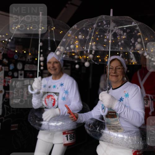 07.12.2025 - St. Pauli X-Mass-Run No. 15 Michael Strokosch http://msf.ph/oto/9362075 07.12.2025 10:34:39 Laufen 10, 186 meine-sportfotos.de