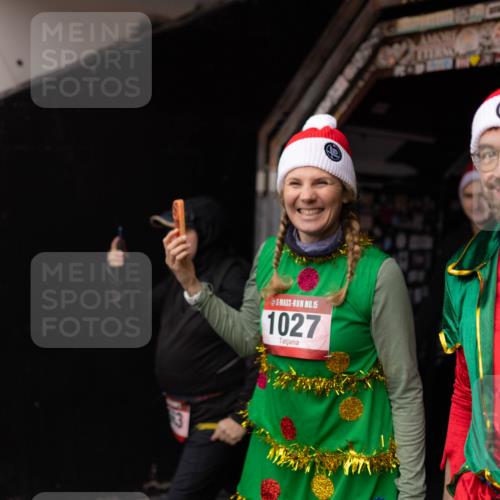 07.12.2025 - St. Pauli X-Mass-Run No. 15 Michael Strokosch http://msf.ph/oto/9362089 07.12.2025 10:34:43 Laufen 3, 15, 1027 meine-sportfotos.de